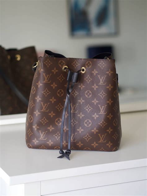 lv noe pouch|louis Vuitton Bag neonoe.